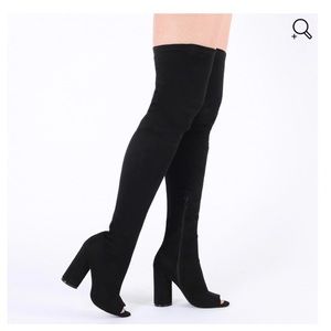 BLACK THIGH HIGH BOOTS SZ 9